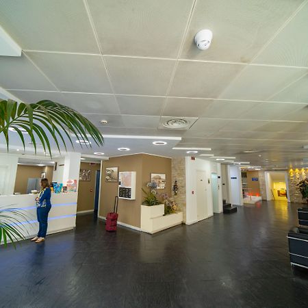 Ibis Styles Palermo Cristal Hotel Exterior photo