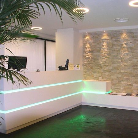 Ibis Styles Palermo Cristal Hotel Exterior photo